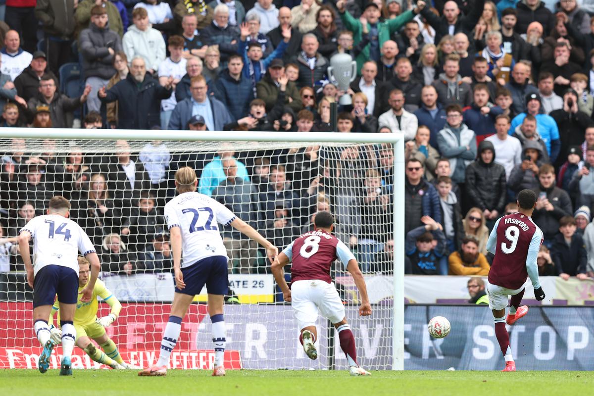Preston - Aston Villa