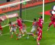 Fază controversată în derby-ul Dinamo - FCSB » Adrian Porumboiu și Marius Avram s-au pus de acord!