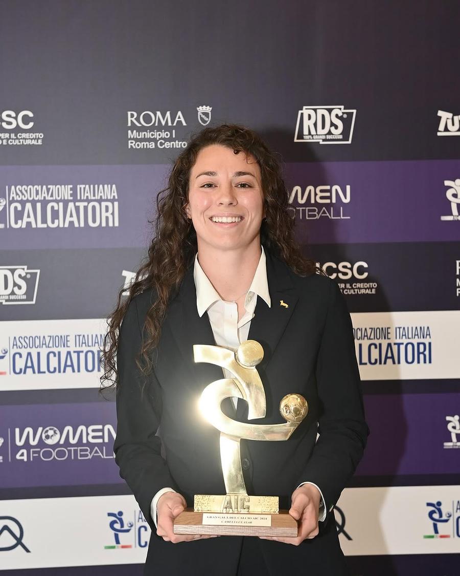 O româncă a primit trofeul de cel mai bun portar din Serie A