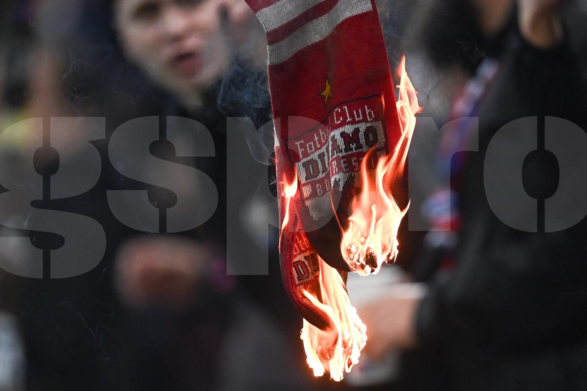 „Nu se pretează la astfel de șmecherii!” » Suferă Târnovanu la jocul de picior? Verdictul specialistului, după eroarea cu Dinamo