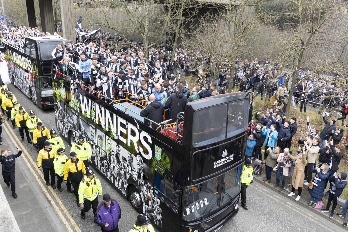 Suporterii lui Newcastle au sărbătorit triumful din Cupa Ligii Angliei