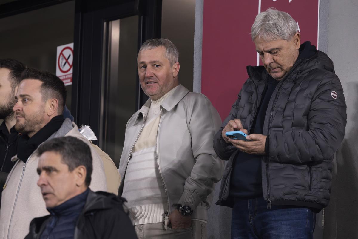 Mihai Rotaru, în tribune la Rapid - Universitatea Craiova 1-2