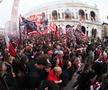Imagini de senzație! Au promovat în Serie B după 26 de ani și au scos 30.000 de oameni în stradă