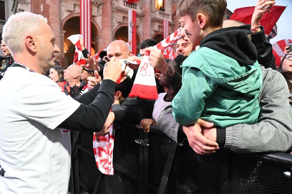 Vicenza a promovat în Serie B