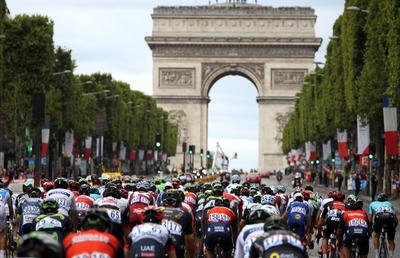 Marile tururi în incertitudine: Le Tour în aer, La Vuelta mai scurt, Il Giro incert