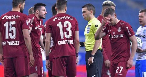 Ovidiu Haţegan, între jucătorii de la CFR Cluj