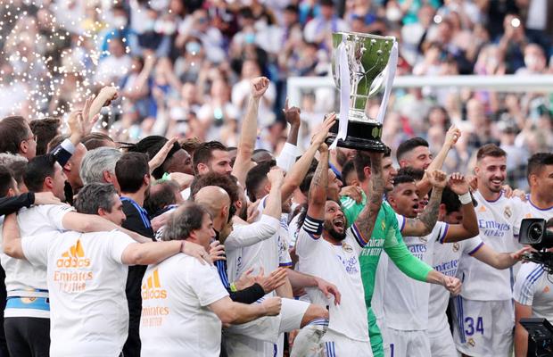 Real Madrid este noua campioană a Spaniei! Ancelotti, performanță remarcabilă + cum au sărbătorit „galacticii”