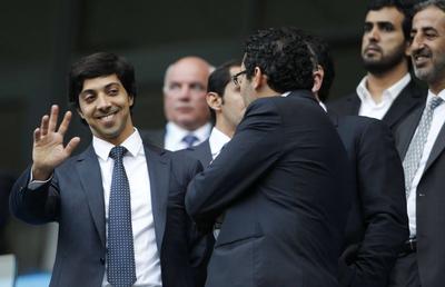 Mână de ajutor primită de oligarhii ruși de la patronul lui Manchester City