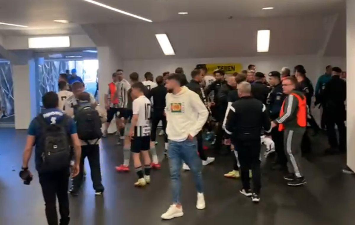Incredibil! Adrian Mihalcea: „Am luat pumni la finalul meciului U Cluj - Slobozia!”