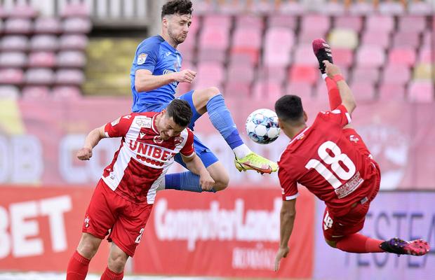 Dinamo - Academica Clinceni 5-1 » „Câinii” s-au desprins abia după ce au avut un om în plus pe teren
