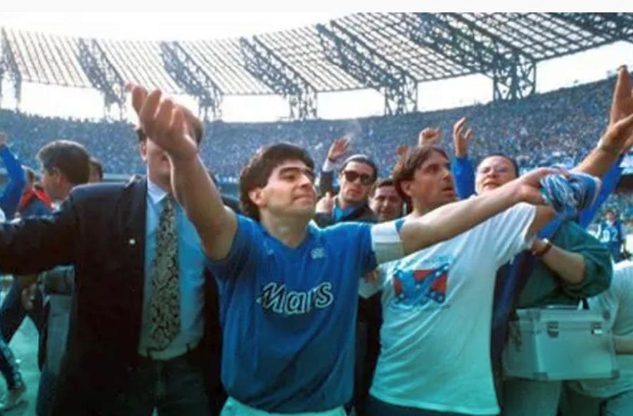 Napoli - Salernitana 1-1 » Șocantă răsturnare! Delirul a devenit tăcere la Napoli. Golul lui Dia a amânat sărbătoarea lângă Vezuviu!