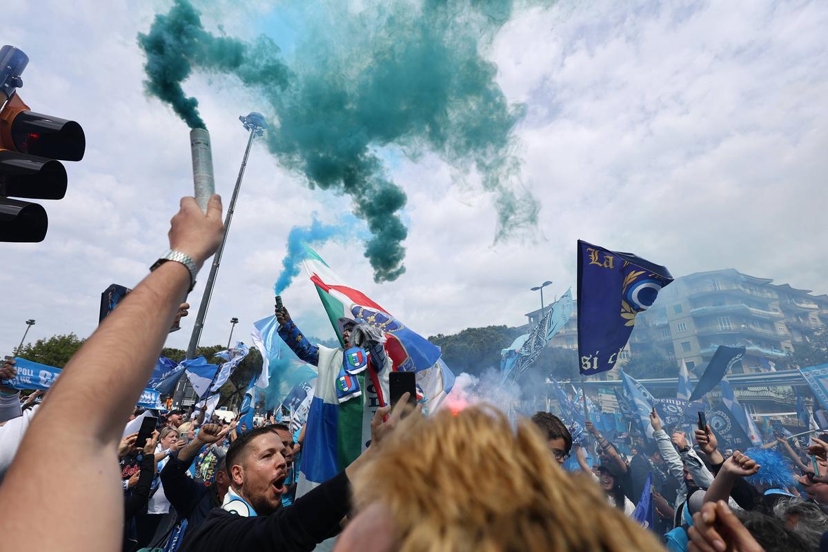 Napoli - Salernitana 1-1 » Șocantă răsturnare! Delirul a devenit tăcere la Napoli. Golul lui Dia a amânat sărbătoarea lângă Vezuviu!