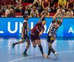Eliza Buceschi în Rapid - Vipers, meciul tur din sferturile Ligii Campionilor la handbal feminin (foto: Raed Krishan/GSP)