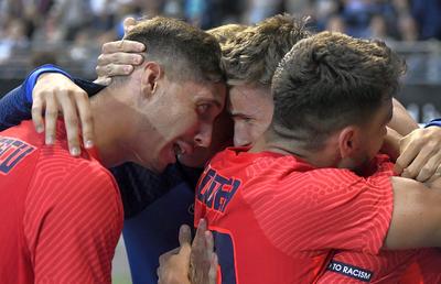„Viitorul lui e decis, nu știu dacă o să-l mai vedem” » Dispare o vedetă de la FCSB? Scenariul vehiculat în direct