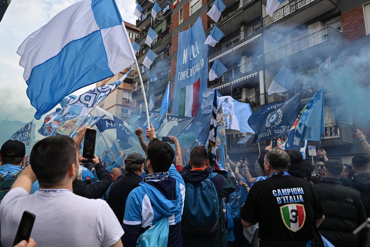 Napoli - Salernitana 1-1 » Șocantă răsturnare! Delirul a devenit tăcere la Napoli. Golul lui Dia a amânat sărbătoarea lângă Vezuviu!