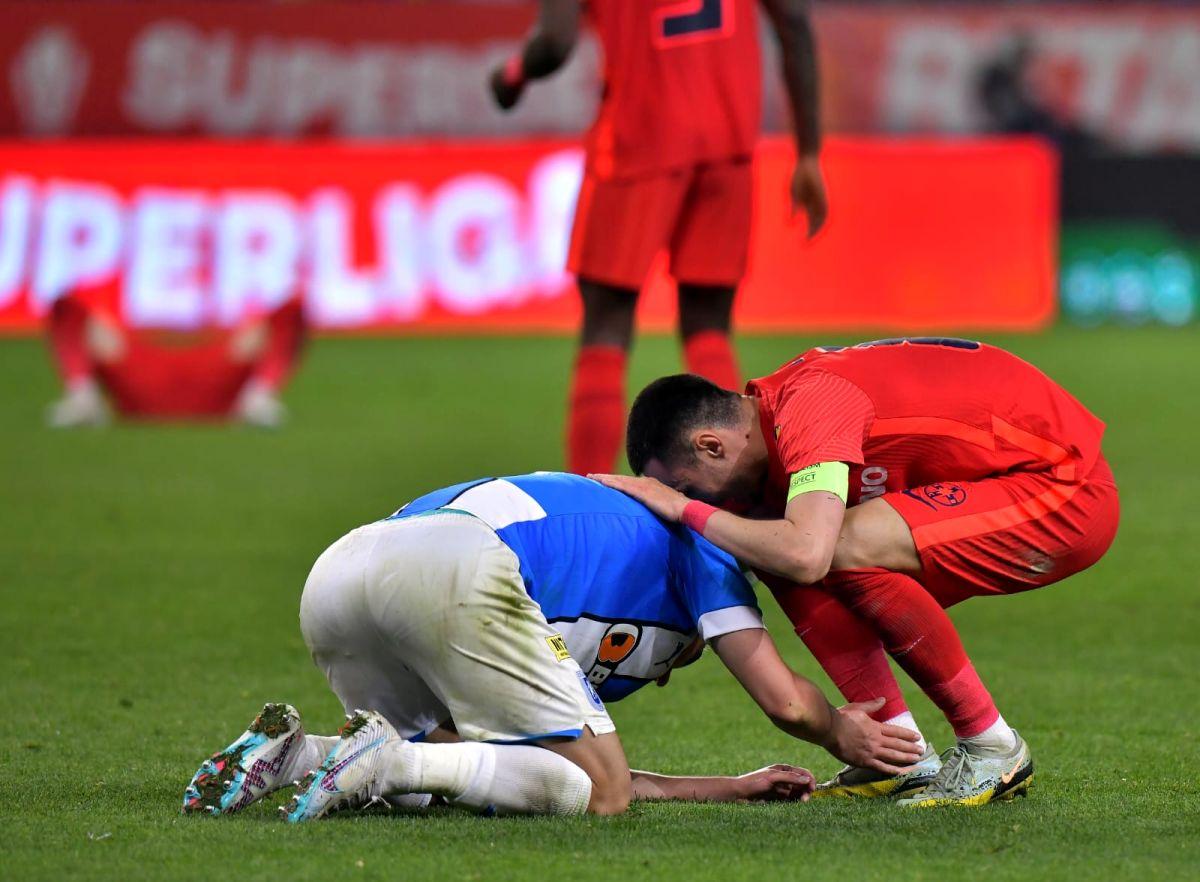 Imagini surprinse imediat după fluierul final: primul om de pe banca FCSB-ului care a mers la Andrei Ivan