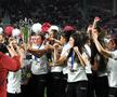 Promovate matematic în Liga 2, jucătoarele celor de la Rapid au fost premiate FOTO Ionuț Iordache (GSP)