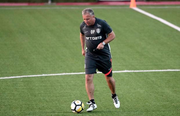 Gata, Dan Petrescu intră-n pâine! Detalii din contractul semnat astăzi