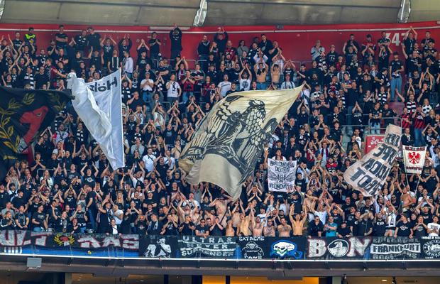 Discrepanță uriașă între prețurile biletelor de meci la Madrid și Munchen, înaintea semifinalei Ligii Campionilor