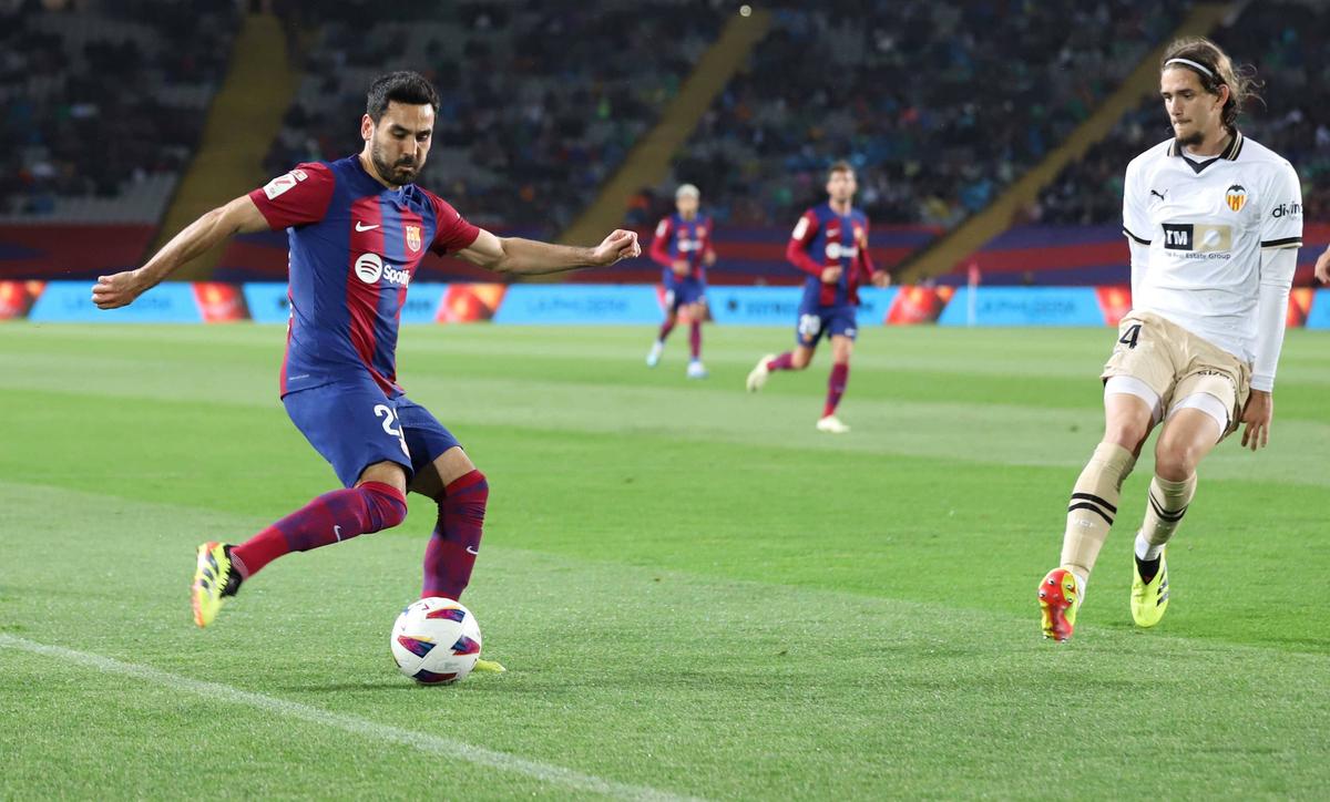 Barcelona - Valencia, meci cu de toate » Răsturnări de scor, trei gafe uriașe și primul hat-trick pentru Lewandowski