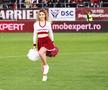 Promovate matematic în Liga 2, jucătoarele celor de la Rapid au fost premiate FOTO Ionuț Iordache (GSP)