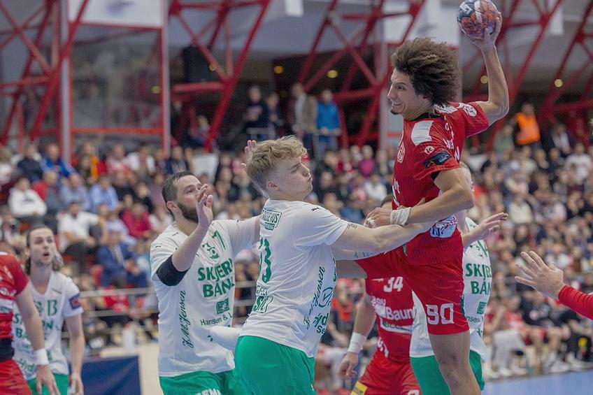 Dinamo a învins-o pe Skjern în prima manșă a „sferturilor” European League, scor 28-27. Foto: Facebook.com/csdinamohandbal