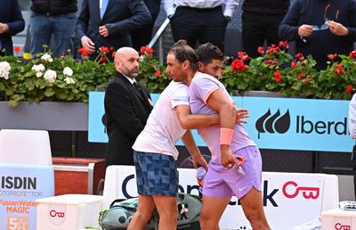 Nadal, gest de mare campion » Cadou special pentru adversarul de la Madrid: „Ai făcut ca visul meu să devină realitate”