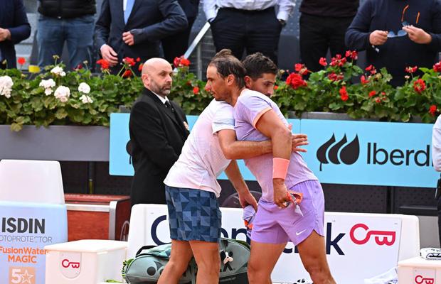 Nadal, gest de mare campion » Cadou special pentru adversarul de la Madrid: „Ai făcut ca visul meu să devină realitate”