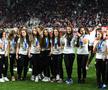 Promovate matematic în Liga 2, jucătoarele celor de la Rapid au fost premiate FOTO Ionuț Iordache (GSP)