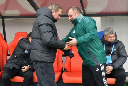Dorinel Munteanu, alături de Gică Hagi, la meciul Sepsi - Farul 1-4/ foto: Bogdan Bălaș