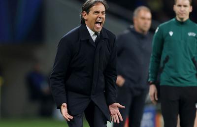 Simone Inzaghi contestă o decizie de arbitraj din Barcelona - Inter, dar laudă un adversar: „Apare la 50 de ani!”
