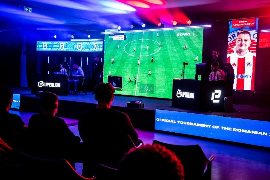 Cei mai buni 8 jucători de fotbal virtual din țară se luptă pentru calificarea în eChampions League