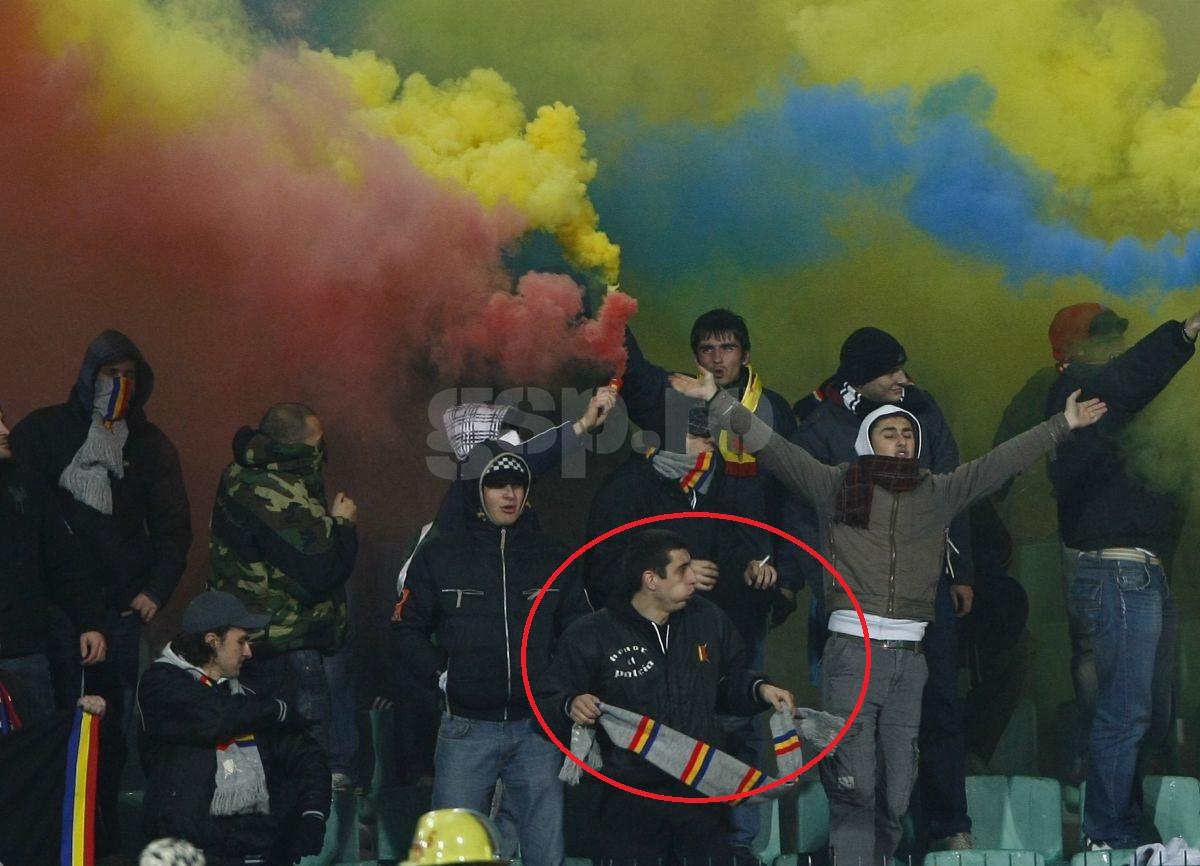 Ministrul peluzelor »  George Simion, ultras, activist, candidat la prezidențiale. Imagini nepublicate cu politicianul școlit în peluze