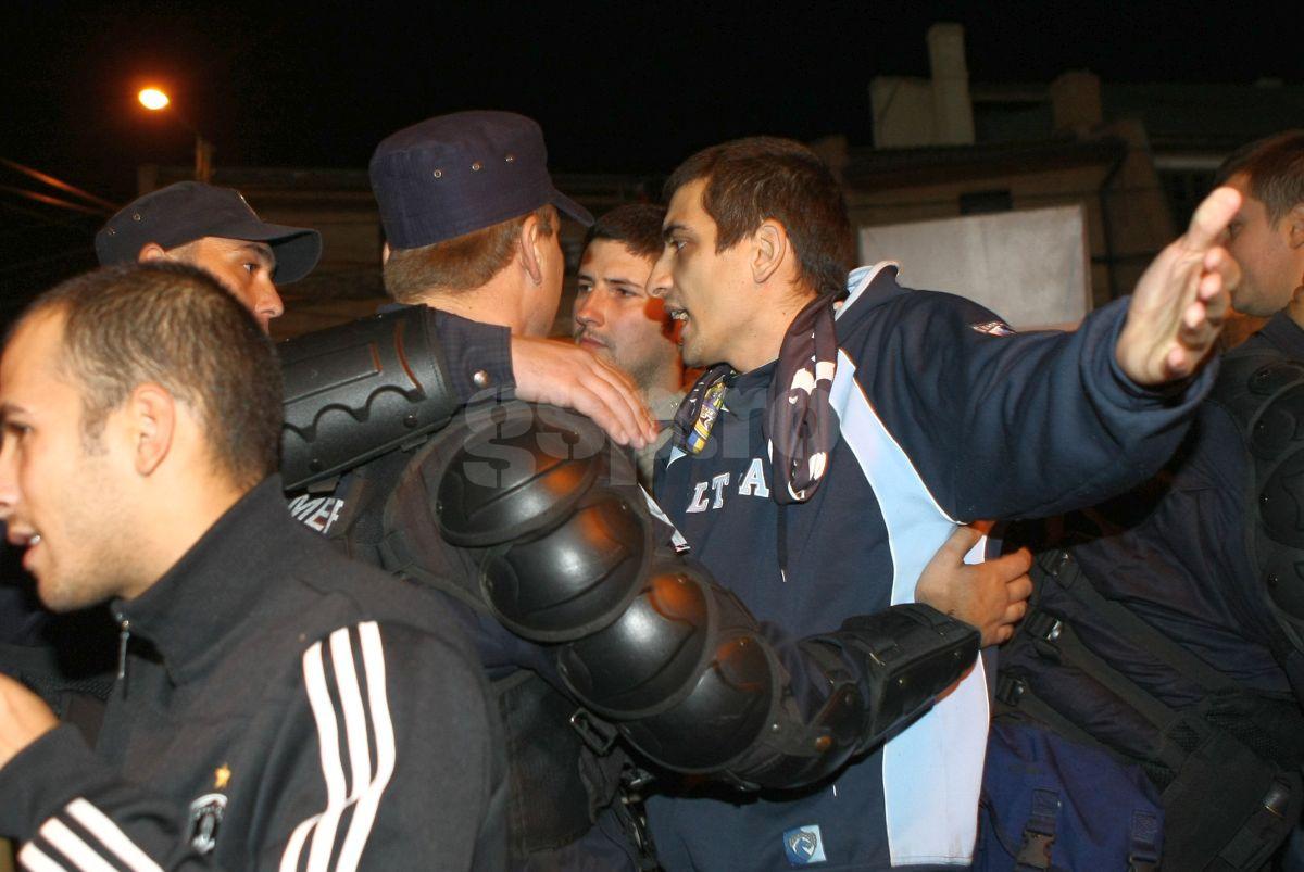 Ministrul peluzelor »  George Simion, ultras, activist, candidat la prezidențiale. Imagini nepublicate cu politicianul școlit în peluze
