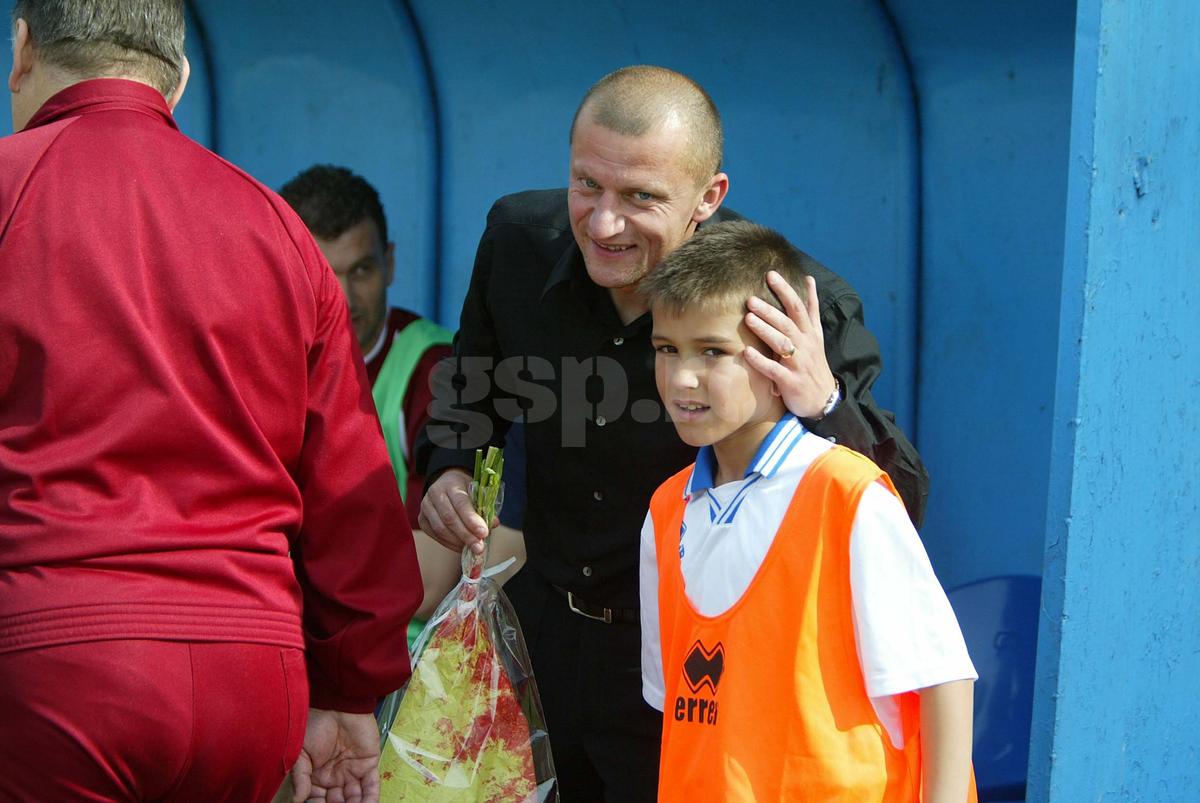 Reacții virulente, după ce Mirel Rădoi a relatat blatul de la CFR Cluj - Rapid: „Am pariat tot din casă” » Pancu i-a dat replica imediat + Iuliu Mureșan, glumă macabră