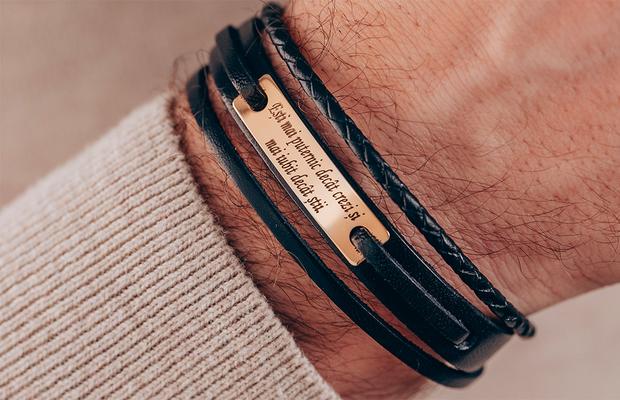 Brățări bărbați personalizate: cum alegi un cadou care chiar rămâne
