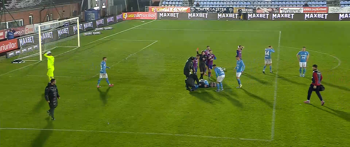Dublă fractură! Accidentare teribilă la FC Voluntari - FC Bihor, meci oprit 9 minute » FCSB sare în ajutorul fotbalistului: „Îl așteptăm să vină la noi”