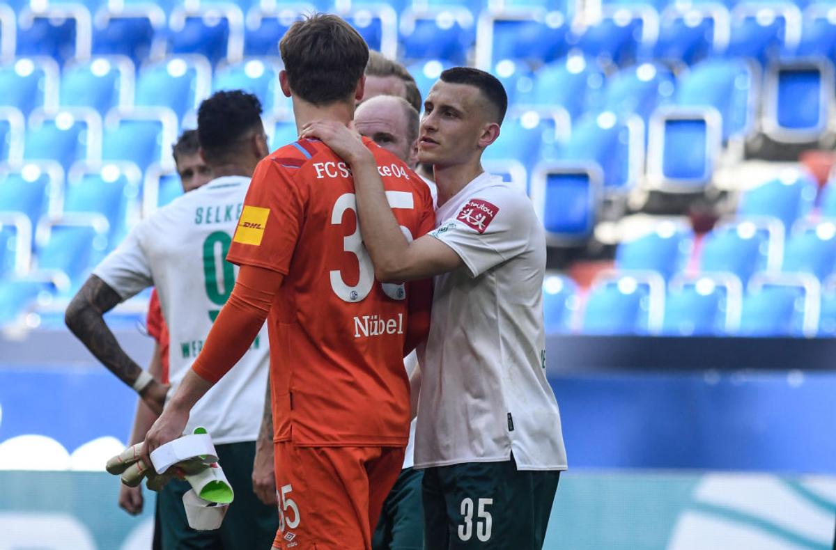 BUNDESLIGA. FOTO Hertha continuă să facă senzație, Schalke e în criză » Cum arată ACUM clasamentul