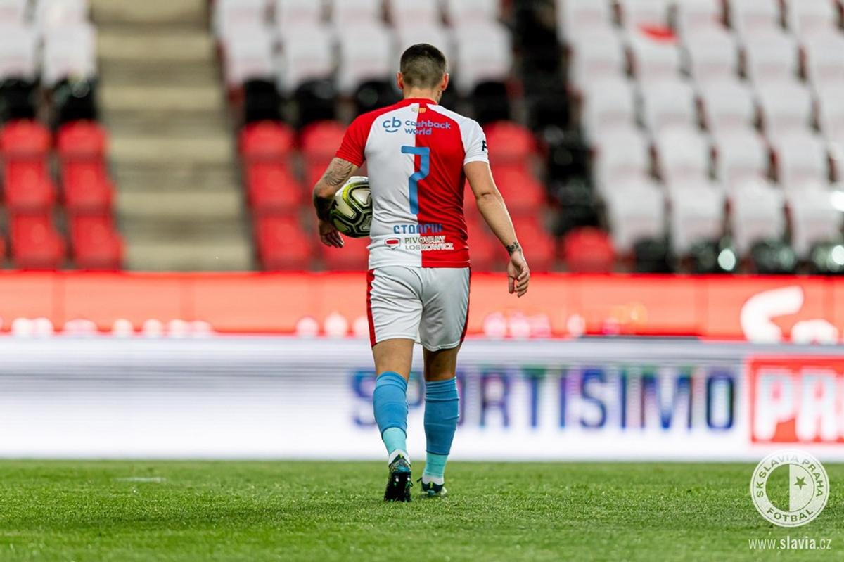 Gol Stanciu, Slavia