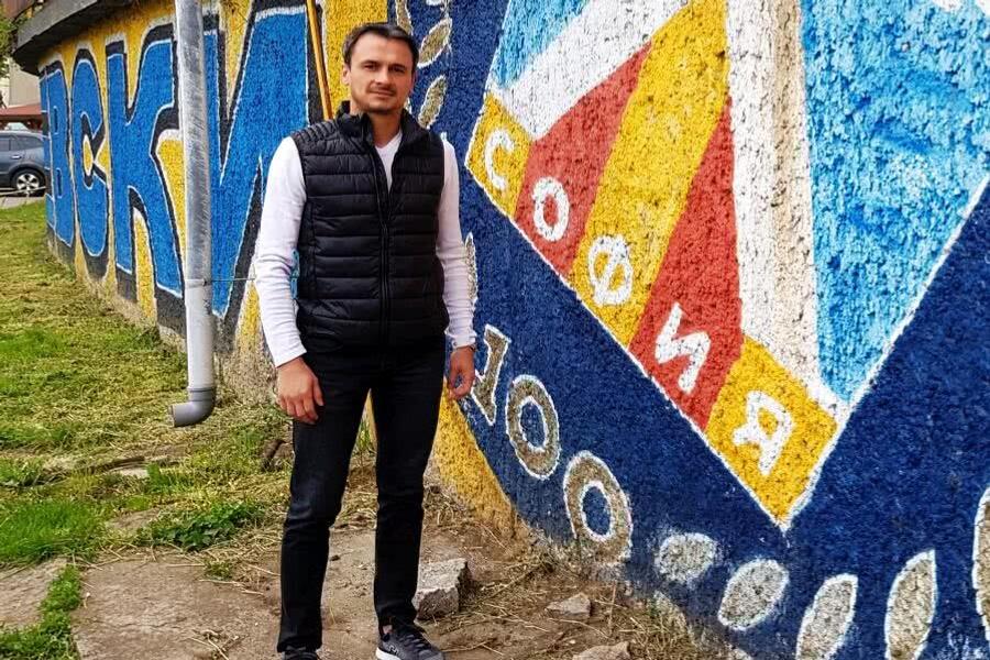 Cu cine vine Mutu la Craiova » Fostul fotbalist al lui Dinamo, așteptat să semneze cu oltenii