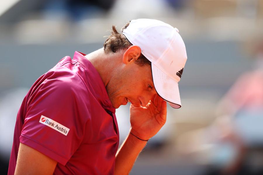 Thiem, eliminat în primul tur la Roland Garros Primul șoc de la Roland Garros: finalistul din 2019, eliminat în turul 1 de omul care juca anul trecut la Iași