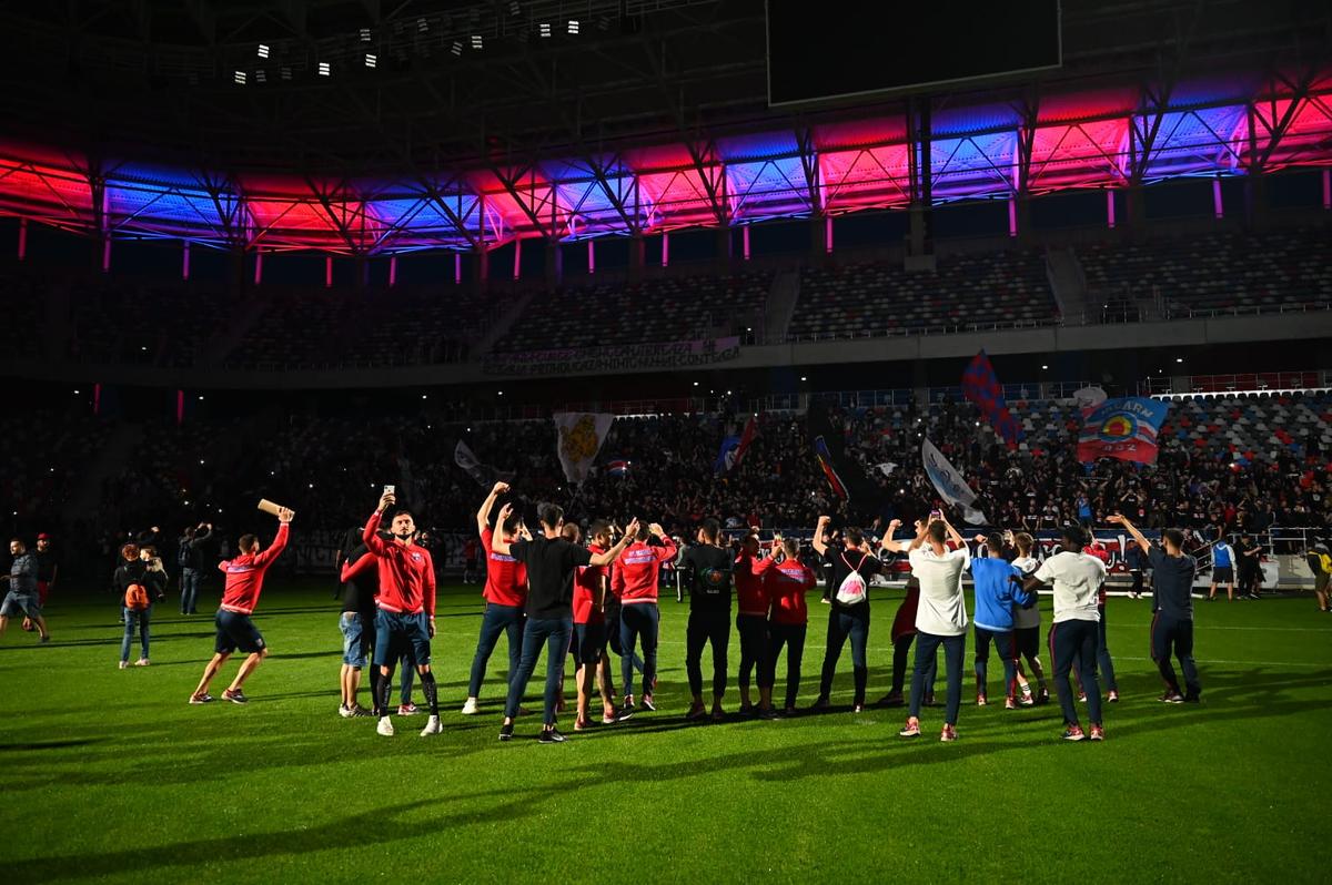 CSA Steaua, sărbătoare cu fanii în Ghencea / FOTO: Raed Krishan