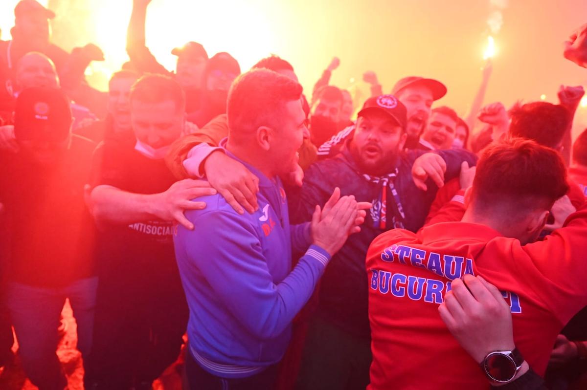 CSA Steaua, sărbătoare cu fanii în Ghencea / FOTO: Raed Krishan