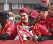 Liverpool, paradă în oraș după finala pierdută cu Real Madrid » Mii de fani au venit să-i aplaude pe jucători