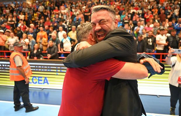 Bogdan Vasiliu, managerul secției de handbal din Giulești, se destăinuie Gazetei: „Rapid va fi pregătită pentru Liga Campionilor”