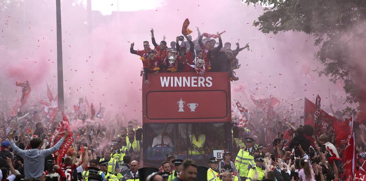 Parada jucătorilor lui Liverpool