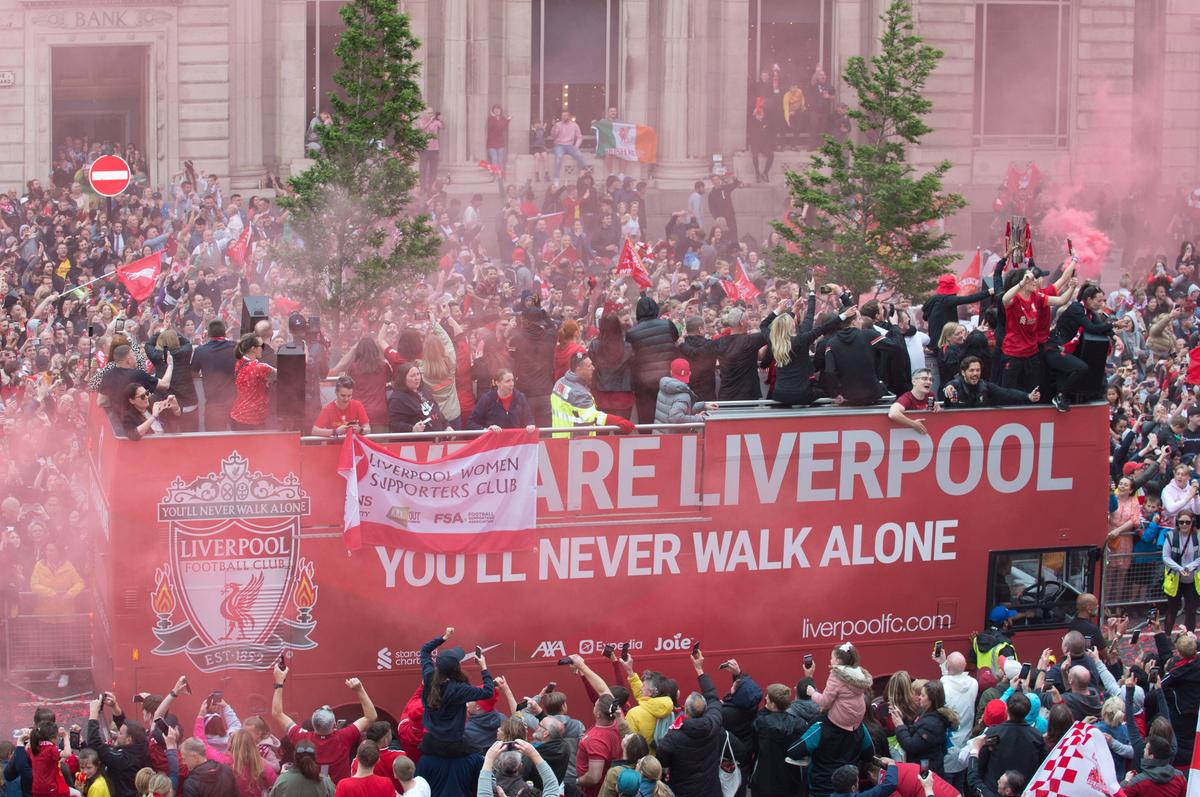 Parada jucătorilor lui Liverpool