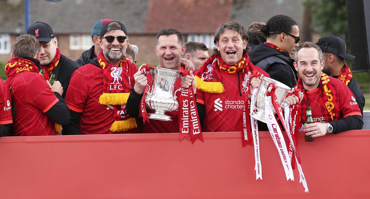 Liverpool, paradă în oraș după finala pierdută cu Real Madrid » Mii de fani au venit să-i aplaude pe jucători