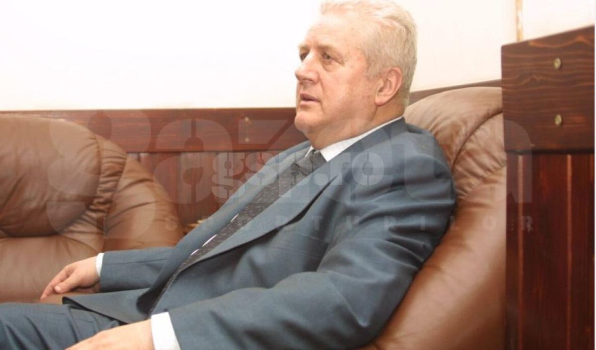 Favoritul fanilor, Șumudică are o condiție radicală pentru a veni la Rapid: „Cu el nu voi putea lucra niciodată!”