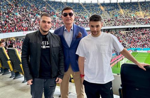 Familia Borcea, pe Arena Națională la Dinamo - FC Argeș. Patrick, în dreapta